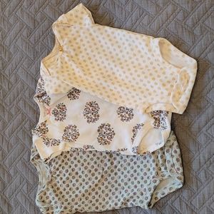 Set of 3 onsies